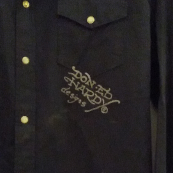 Ed Hardy Men BLK Shirt - Picture 2 of 5